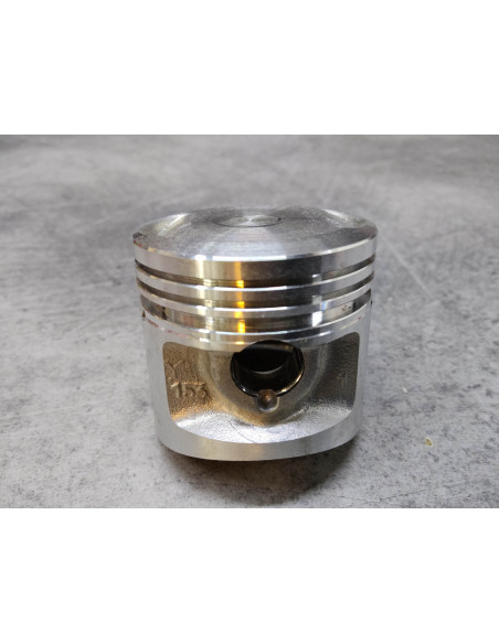 Piston XL75 K4/K5 77-79 HONDA 13101-153-000