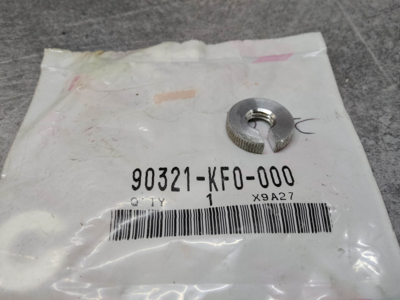 Contre ecrou de vis de reglage de cable HONDA 90321-KF0-000