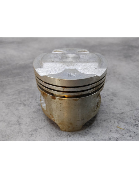 Piston 0.50 CBX400 F/F2 occasion 82 HONDA 13103-MA6-000 OCC