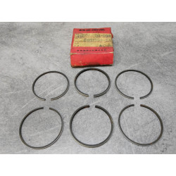 Jeu de segments C92 CS92 CA92 CB92 HONDA 13052-200-000