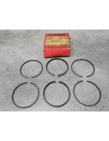 Jeu de segments C92 CS92 CA92 CB92 HONDA 13052-200-000