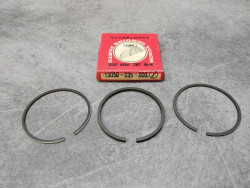 Jeu de segments C65 CB125 CD65 CL125 S65 HONDA 13050-035-000