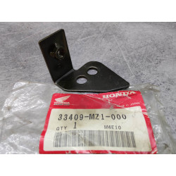 Patte de clignotant droit CB1000F 93-96 HONDA 33409-MZ1-000