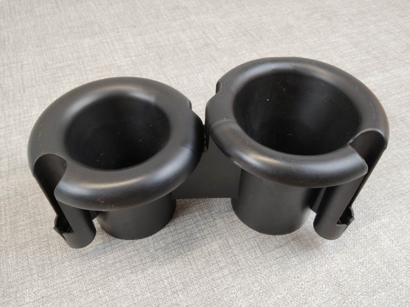 paire de cornets bridés côté droit CBR1000 RR FIREBLADE HONDA 17215-MEL-F21