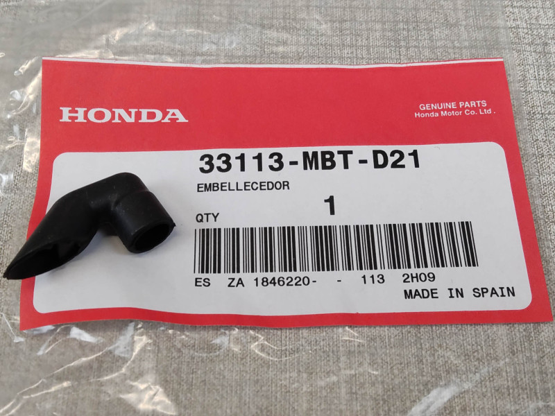Tuyau caoutchouc feux avant Honda 33113-MBT-D21