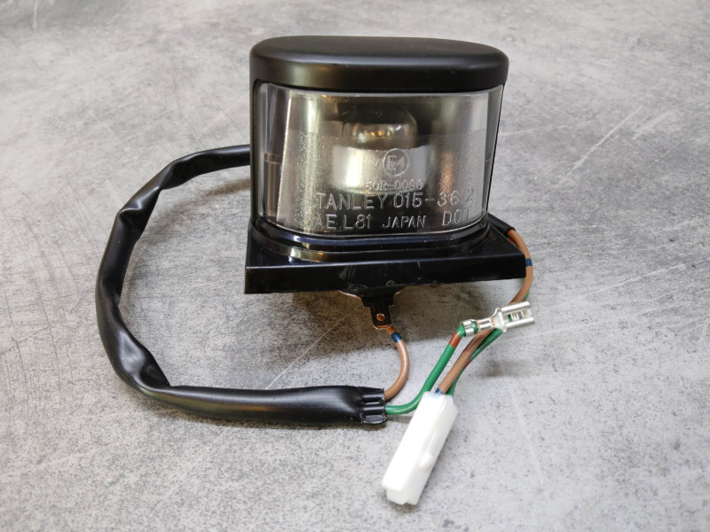 Eclairage de plaque CBR600 F4/FR/FS 2001-03 HONDA 33720-MBW-D41