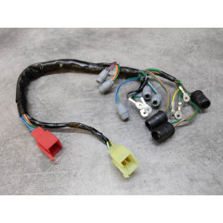 Faisceau de compteur CB600F HORNET 98-02 HONDA 37205-MBZ-611