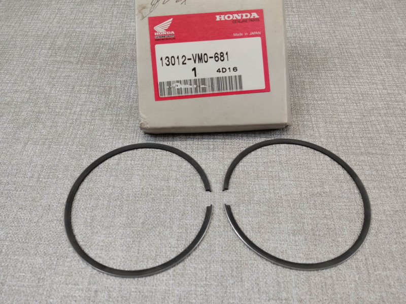 Jeu de segments + 0.25 de FL350R 85 ref remplacement 13012-VM0-681