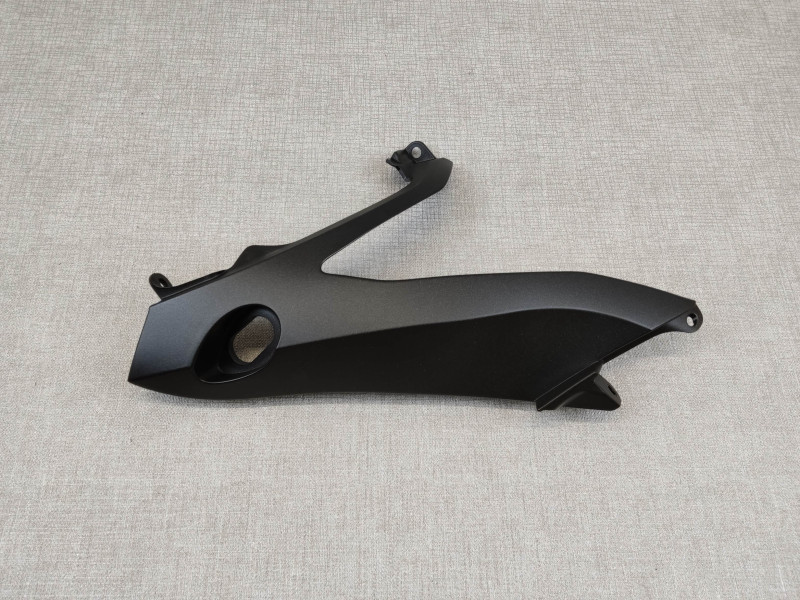 Couvercle Phare Droit Honda CB1000R 2009/2011 - 64211-MFN-D00ZA