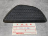 Grippe genou gauche caoutchouc CA175 CD125 CD175 CL125 CL160 HONDA 17662-223-000