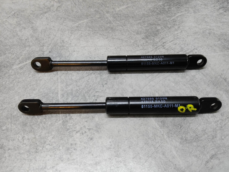 Vérins de top case (la paire) GL1800 HONDA 83590-VERIN-GL NOS