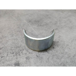 Demi lune de pot pour Z50A C70M vendue à l'unité HONDA 18233-041-000