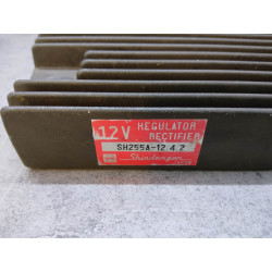 Régulateur / Rectifieur pour CBX750F 84/86 HONDA 31600-MJ0-611 OCC