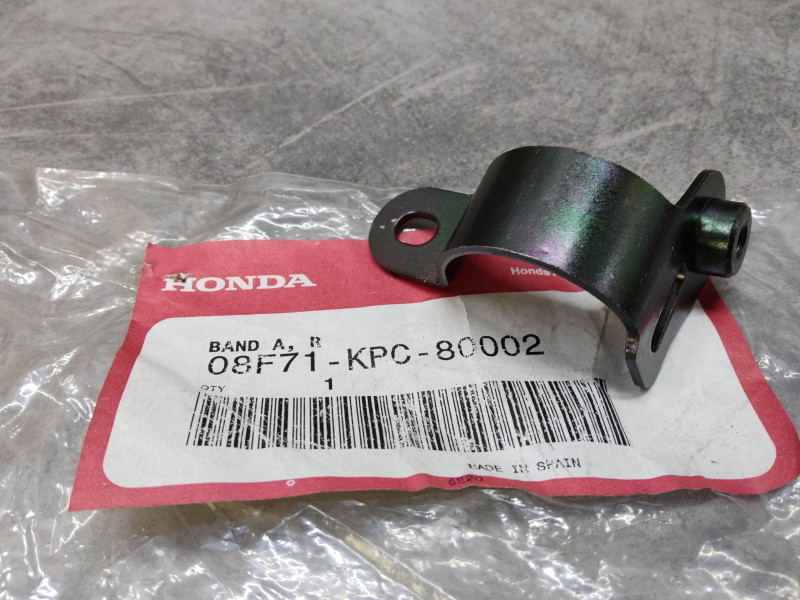 Demi collier / Band A R XL125 01-03 HONDA 08F71-KPC-80002