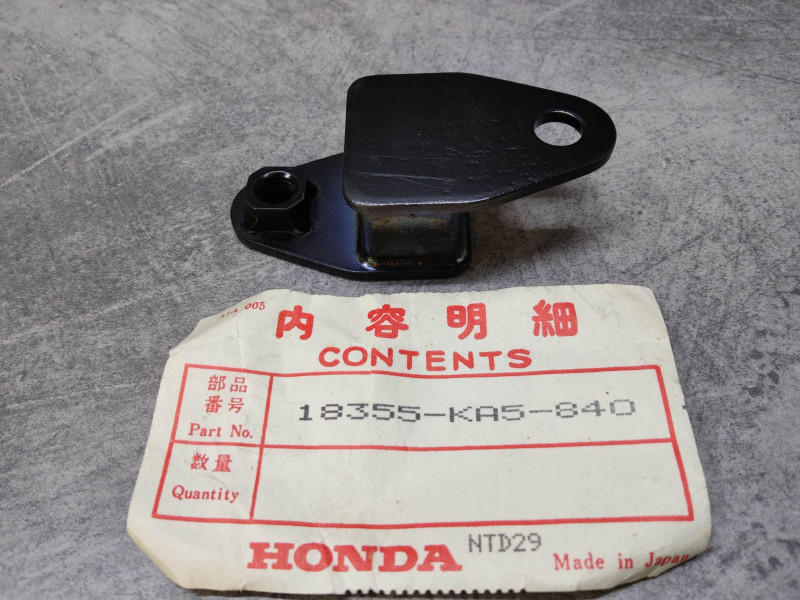 Silentbloc montage échappement CR500R 1985 HONDA 18355-KA5-840