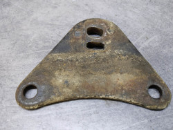 Support de pot coté droit occasion CB250G CB360G HONDA 18325-369-000BOCC