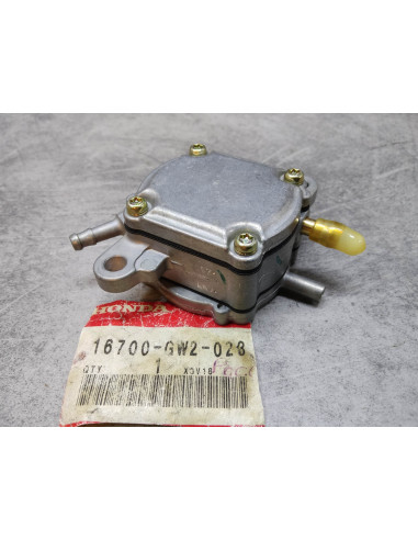 Pompe à essence NH50 SCX50 SJ100 SJ50 SRX50 SRX90 HONDA 16700-GW2-023