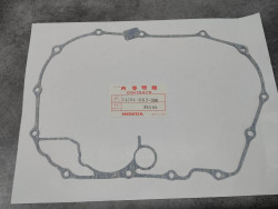 Joint carter embrayage XLV750R 1983 HONDA 11394-MG7-000