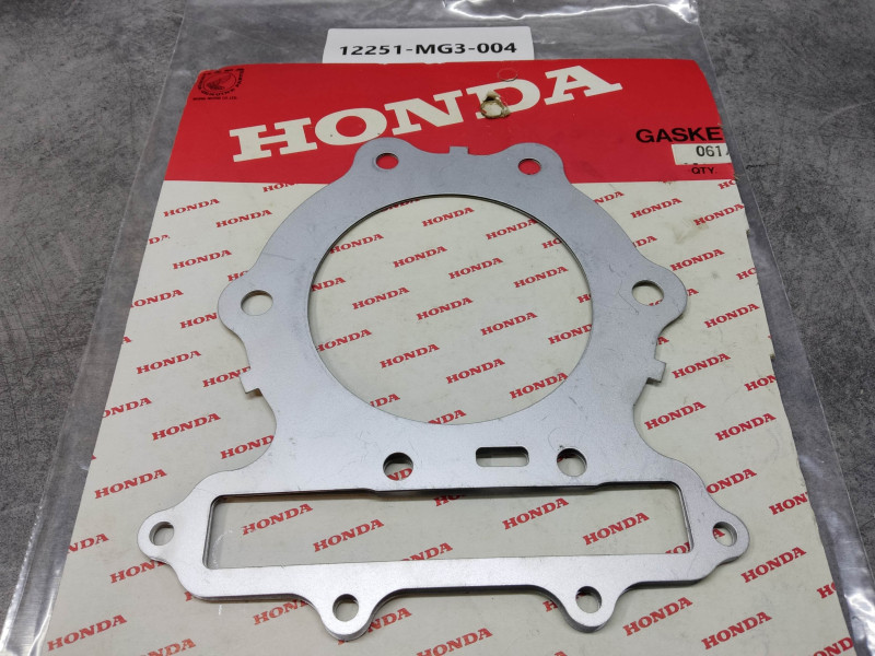 Joint de culasse XR500R 83/84 XBR500 87/88 NX500 88/89 HONDA 12251-MG3-004