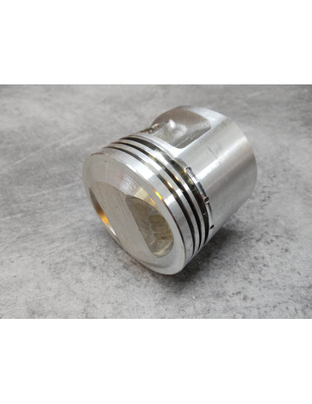 Piston 1.0 XL125 K0/K1 74/75 HONDA 13105-365-000