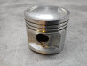 Piston 0.25 neuf ref exacte indéterminée (gravé 383 - 11)  HONDA 13102-383-XXX