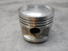 Piston 0.25 neuf ref exacte indéterminée (gravé 383 - 11)  HONDA 13102-383-XXX