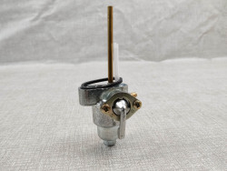 Robinet essence ADAPTABLE CB50K1 CL90 SL125 K1-K2 CBS125 HONDA 16950-107-005P