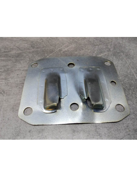 Plaque de retenue d'huile pour CB125K5 HONDA 15755-303-000