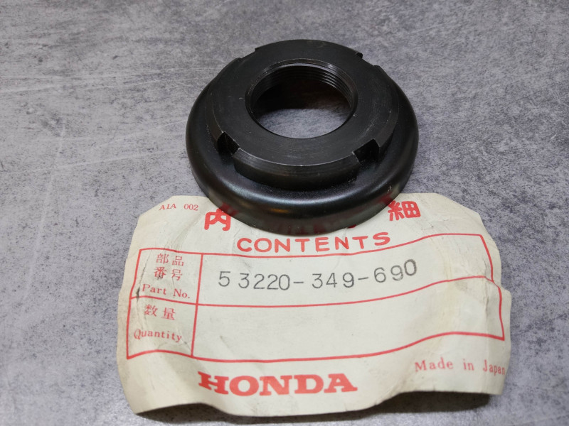 Ecrou réglage colonne direction CB250G CB360G militaire HONDA 53220-349-690