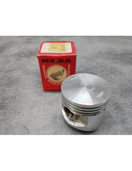 Piston CB125 S/S1 CD125S CL125S SL125 HONDA 13105-324-000