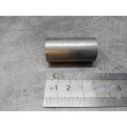 Entretoise roulements de roue avant CM125C 82/94 MTX125/200 HONDA 44620-230- 000