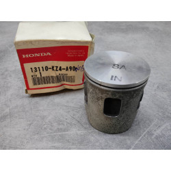 Piston A CR125R 2000-02 *NOS* HONDA 13110-KZ4-A90 NOS