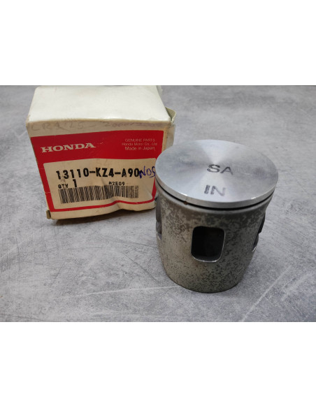 Piston A CR125R 2000-02 *NOS* HONDA 13110-KZ4-A90 NOS