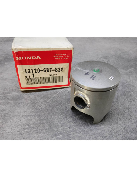 Piston (B) de CR80 96-00 HONDA 13120-GBF-830