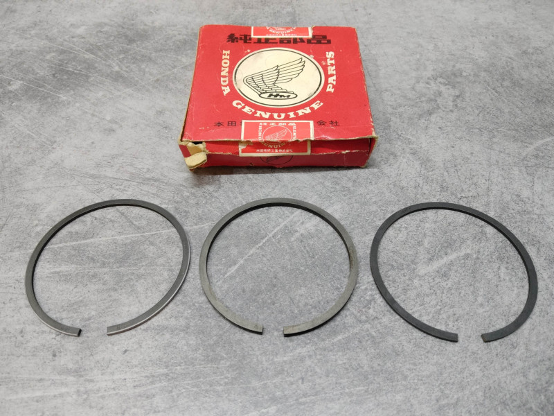 Jeu Segments cote 1 SL125K0/K2 CL125S1 HONDA 13051-324-013 idem 13051-324-014
