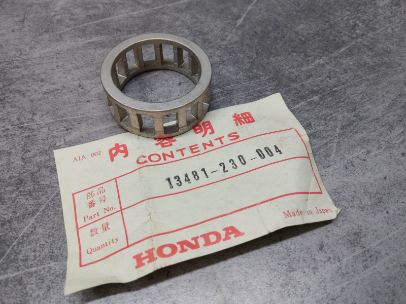 Cage aluminium roulement à galets vilebrequin CB125K5 SS125 HONDA 13481-230-004