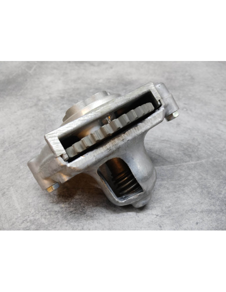 Pompe à huile CB125J CB125S2 CG125 NX125 XL125 K2/K3 HONDA 15100-365-000