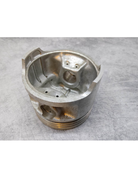 Piston 0.75 CB900 C/F/F2/FA/FB/FC/FZ BOL D'OR HONDA 13104-438-000