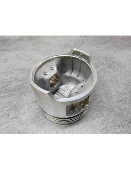 Piston 0.25 CB900 C/F/F2B/F2C/FA/FB/FC/FZ BOL D'OR HONDA 13102-438-000