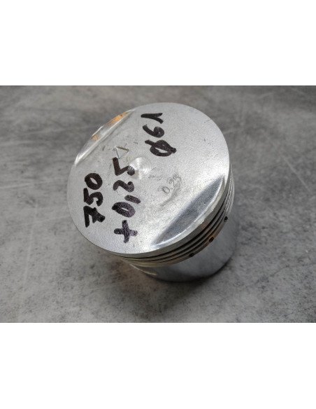 Piston cote 025 pour modèles CB750K0 à K6 69/76 HONDA 13102-300-020