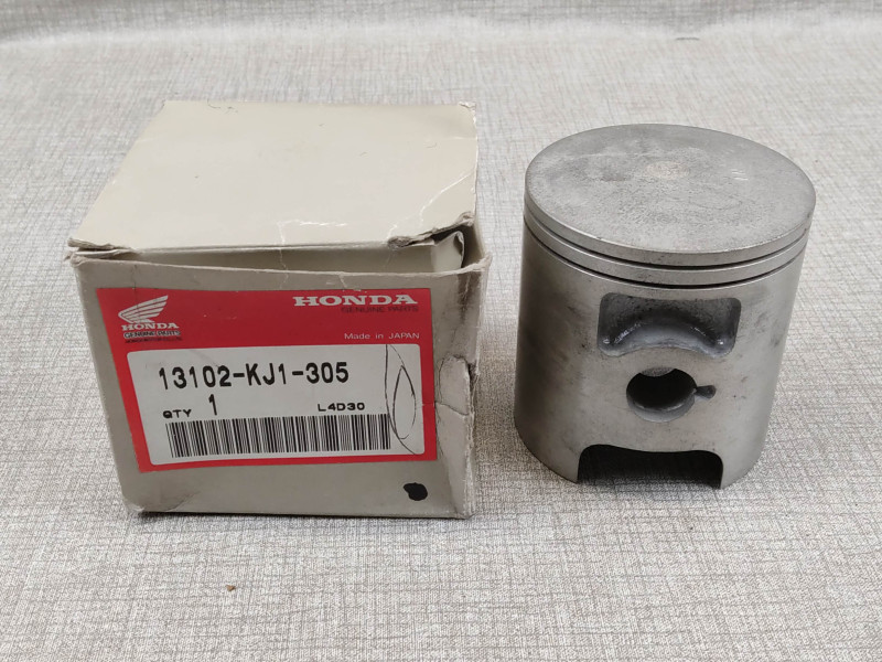 Piston +0.25 Honda MTX200RW Réf. 13102-KJ1-305