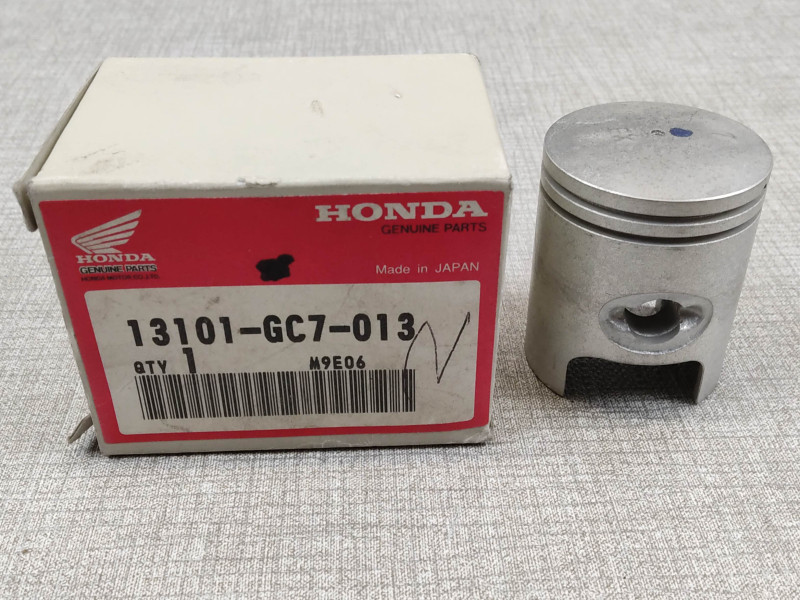Piston cote standard HONDA NH50 SH50 SA50 P SA50R 13101-GC7-013