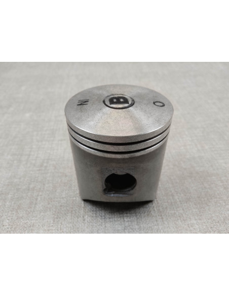 Piston B  NSR125R HONDA 13102-KY4-901