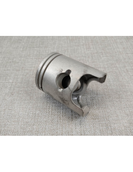 Piston +0.25 HONDA MTX50A NSR50AK 13104-GF9-305