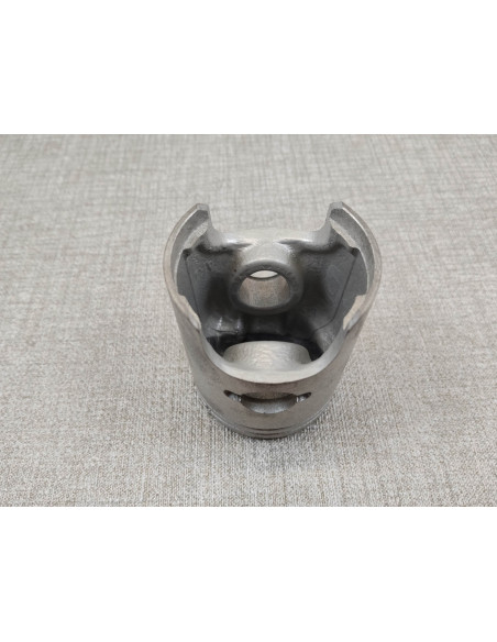 Piston +0.25 HONDA MTX50A NSR50AK 13104-GF9-305