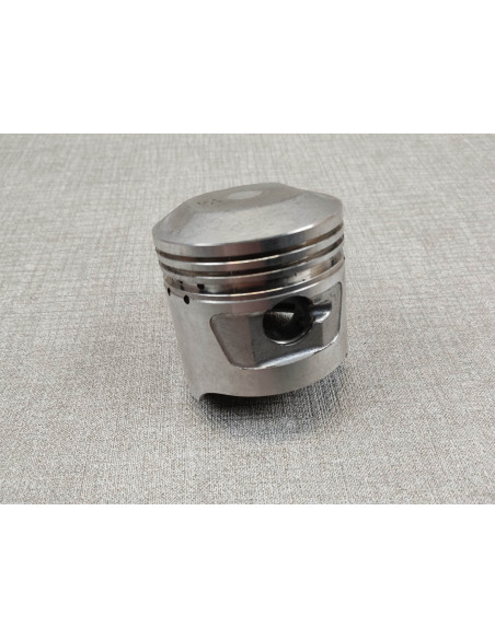 Piston +0.50 HONDA C70Z2 1977 CT70 76/81 XL70 1976 Dax ST70 13103-087-712