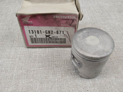 Piston HONDA SA50 NB50 NE50 VISION 13101-GN2-671