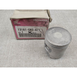 Piston HONDA SA50 NB50 NE50 VISION 13101-GN2-671