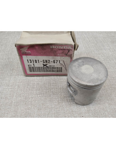 Piston HONDA SA50 NB50 NE50 VISION 13101-GN2-671