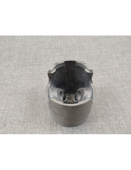 Piston HONDA SA50 NB50 NE50 VISION 13101-GN2-671